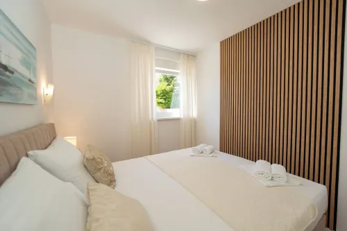 Apartment Funtastic with Private Heated Pool - Pet-friendly