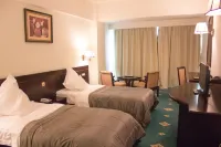 Hotel Delta 4 Hotels near Fântâna cu lumini
