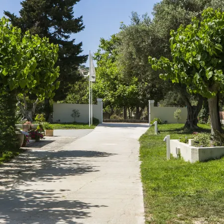 Cypress Garden Villas