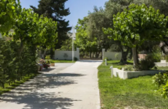 Cypress Garden Villas