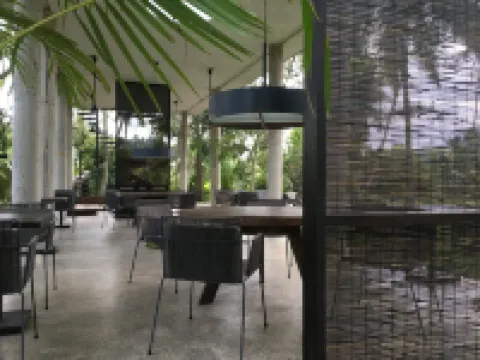 卡居綠色生態酒店