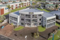 واترفرونت أبارتمينتس ويتيانغا فنادق في 