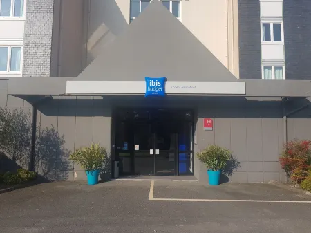 Ibis Budget Lorient Hennebont Отели в г. Кодан