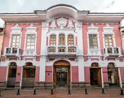 Carlota Sustainable Design Hotel Các khách sạn gần Quito Old Town