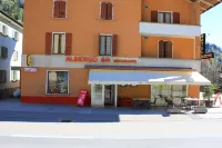 Hotel Ristorante Baldi Hotels in Airolo