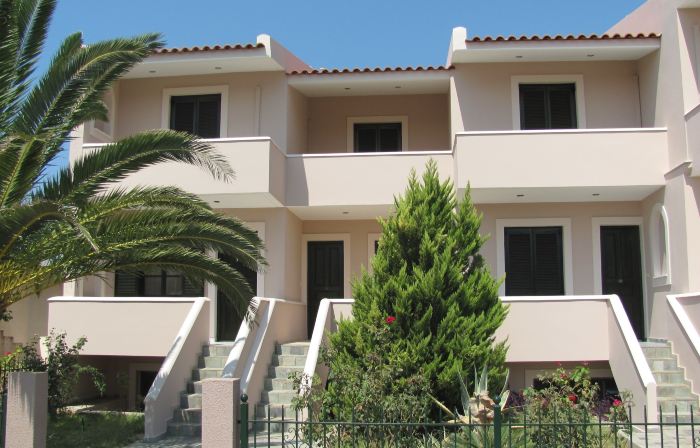 Lakonia Bay Apartments
