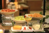 Crystal Lotus Hotel Yogyakarta - breakfast
