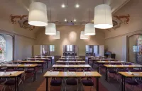 Abbaye des Capucins Spa & Resort فنادق في Montauban