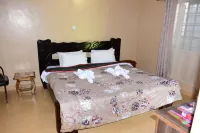 The Gladstone House - Homestays