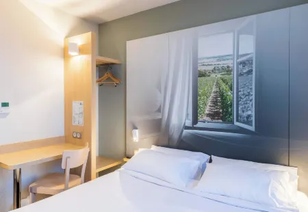 B&B HOTEL Troyes Magasins d'usine Отели в г. Champagne-Ardenne