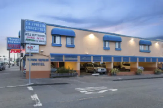 Eureka Town House Motel - Historic Old Town