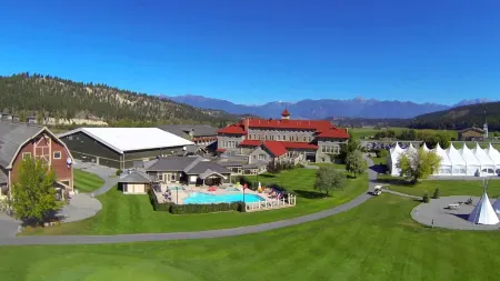 St. Eugene Golf Resort & Casino