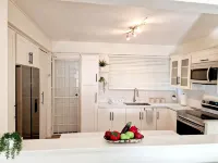 2 Bed Parking Gated Modern