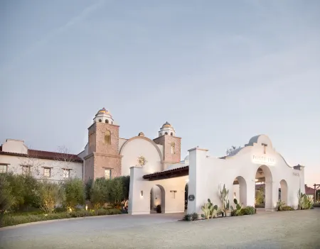 Ponte Vineyard Inn Отели в г. Темекула