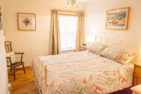Host & Stay - Shoemakers Cottage Hotels near Cromer Beach