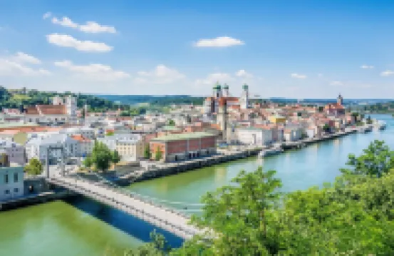 Baronhaus Aparthotel & Suites