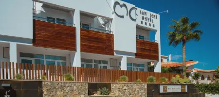 Hotel MC San José Отели в г. El Cabo de Gata