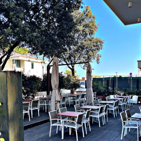 Hotel Ambra - Fronte Mare - Vicinissimi Al Centro