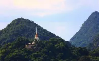 Mest Hotel Hotels in Phatthalung