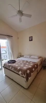 靠近海灘的絕美海&山景別墅