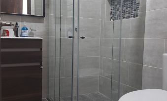 Studio Apartment Near the Can