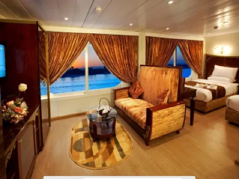 Luxury Nile Cruise Alhambra - Every Saturday Luxur to Aswan 4 Nights 5 Days Hotels in 