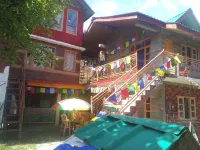 The Sigiriya Old Manali Hotel in zona Van Vihar National Park