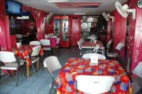 Hotel Coastalbay 2 & Golf Cart Rental - 2-Star