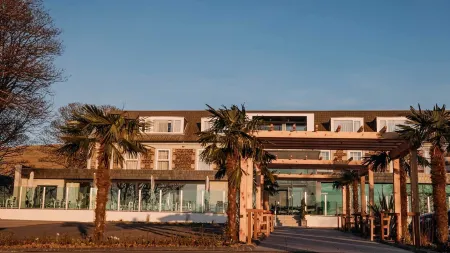 Brisbane House Hotel