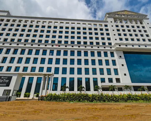 Hotel TIP Top International Pune Hotels near Pimpri