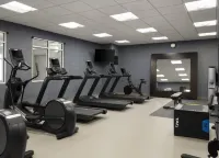 Homewood Suites by Hilton Akron Fairlawn - gimnasio
