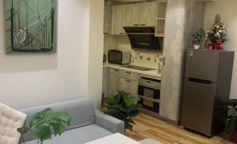 Holly Apartment near Truc Bach Lake