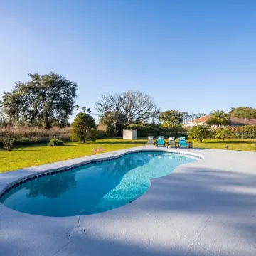 Swiss 49 - Lake Denise