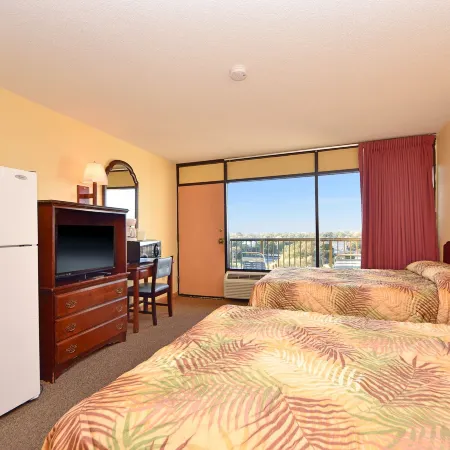 Holiday Sands North "On the Boardwalk"