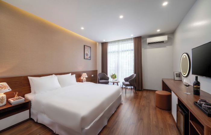 Marina Hotel