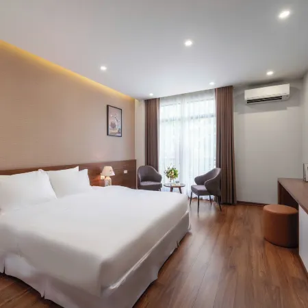 Marina Hotel