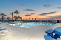 Ocean Isle Inn - Beach