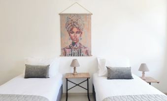 Phaedrus Living Ledras Residences 105
