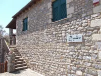 베르가 스톤 헤이븐 - 해변 파도 포옹