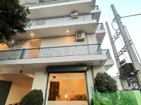 Apna Homes Stay and Hotel I Gurugram Hotels near Vatika Business Centre & Co-working Spaces