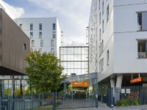 Hôtel Lodge in Paris 13 Отели рядом с достопримечательностью «Школа менеджмента ESG»