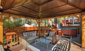 88 Acres Cottage in Big Bear w HotTub
