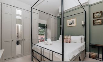 The Emerald - Central Henley 2 Bedroom House - from 145 Per Night