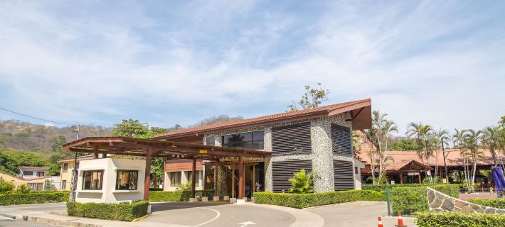 Nacazcol Hotel y Villas Hotele w: Sardinal
