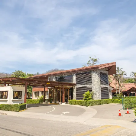 Nacazcol Hotel y Villas