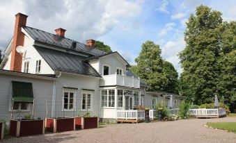 Wanbo Herrgård