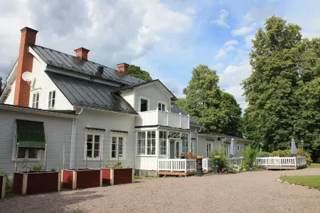 Wanbo Herrgård