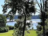 Riverview Orchard 1: Mississippi River & Dam View