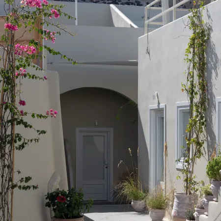 Edem Boutique Suites Отели рядом с достопримечательностью «Пляж мыса Колумбо»