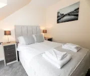 Loch Ness Gate House Hotels in Fort Augustus